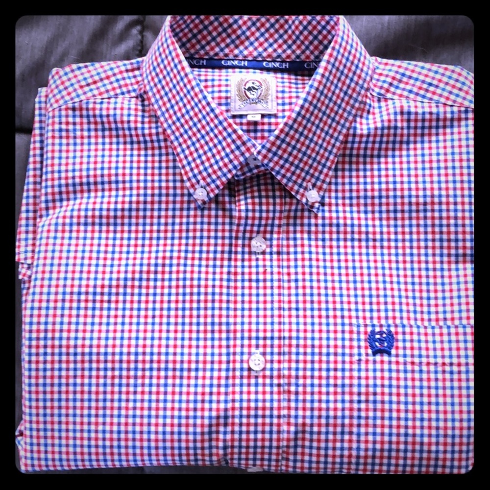 Men’s long sleeve button down